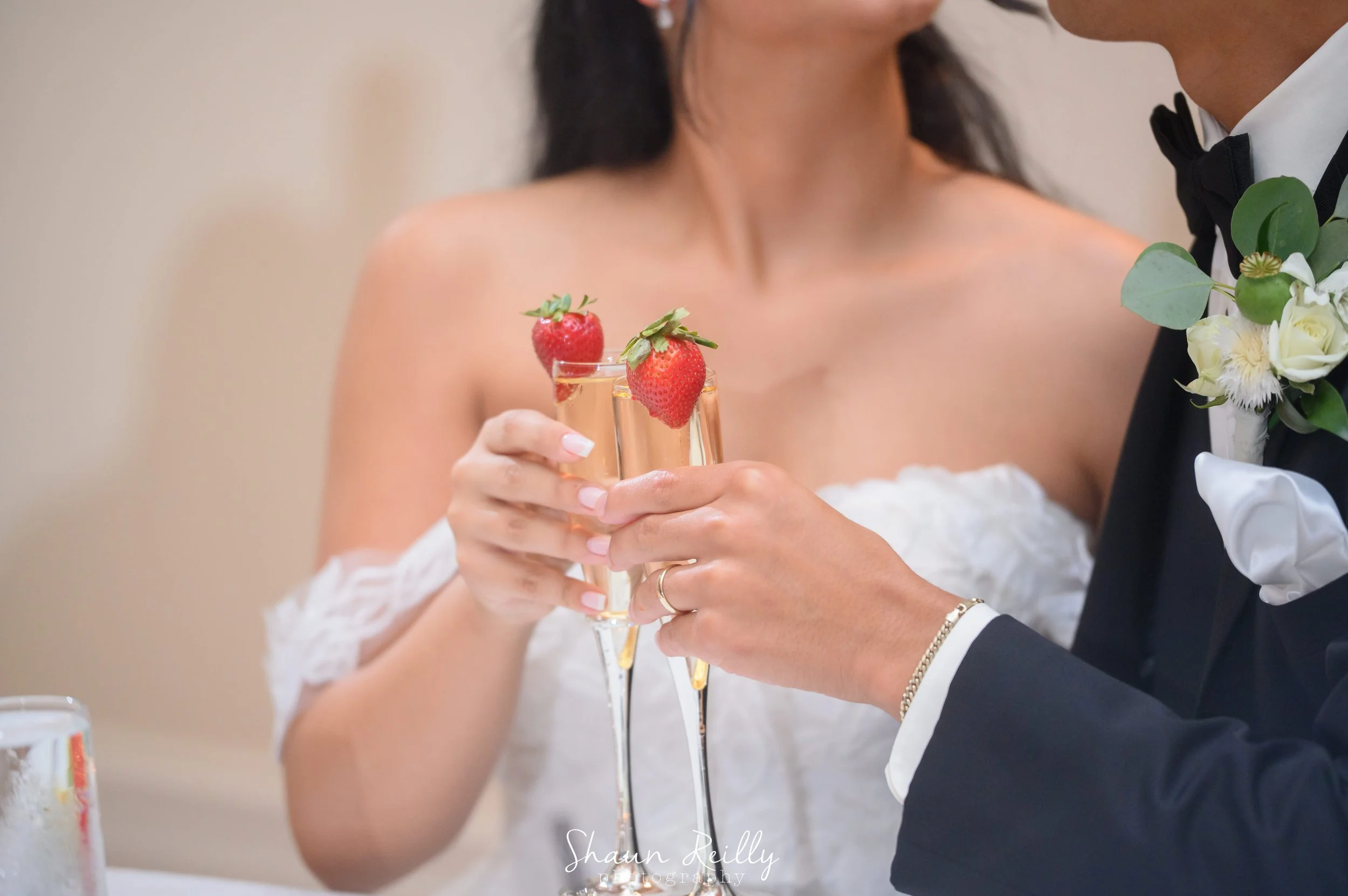 cheers champagne.jpg