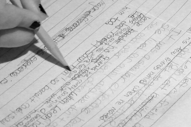 Three reasons why you might be getting terrible grades for your essay writing