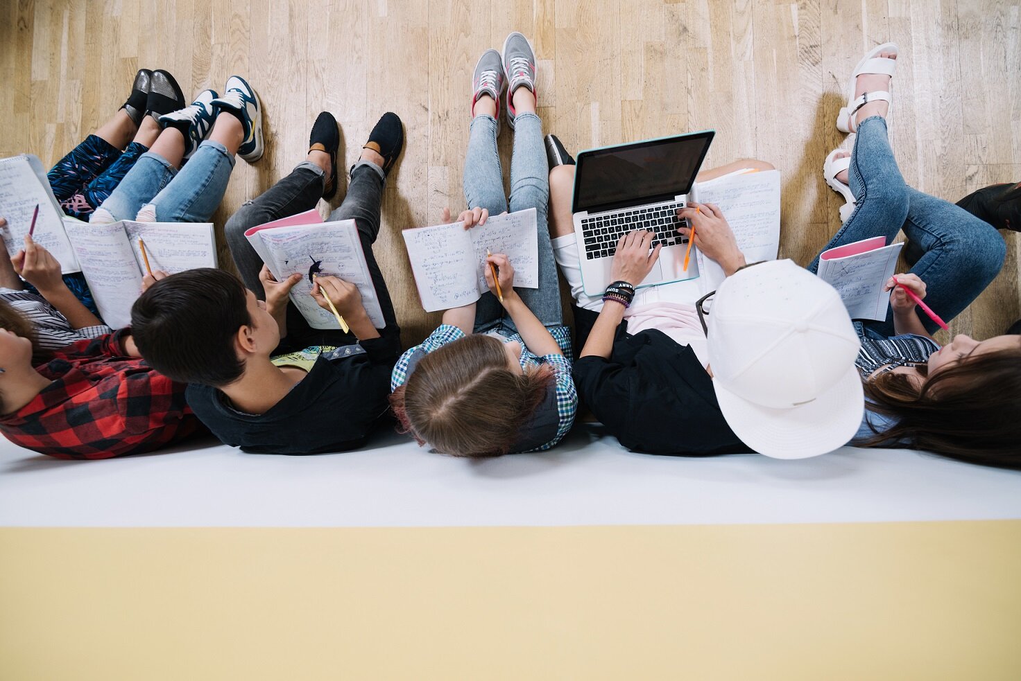 How to help your teenager with school and studying