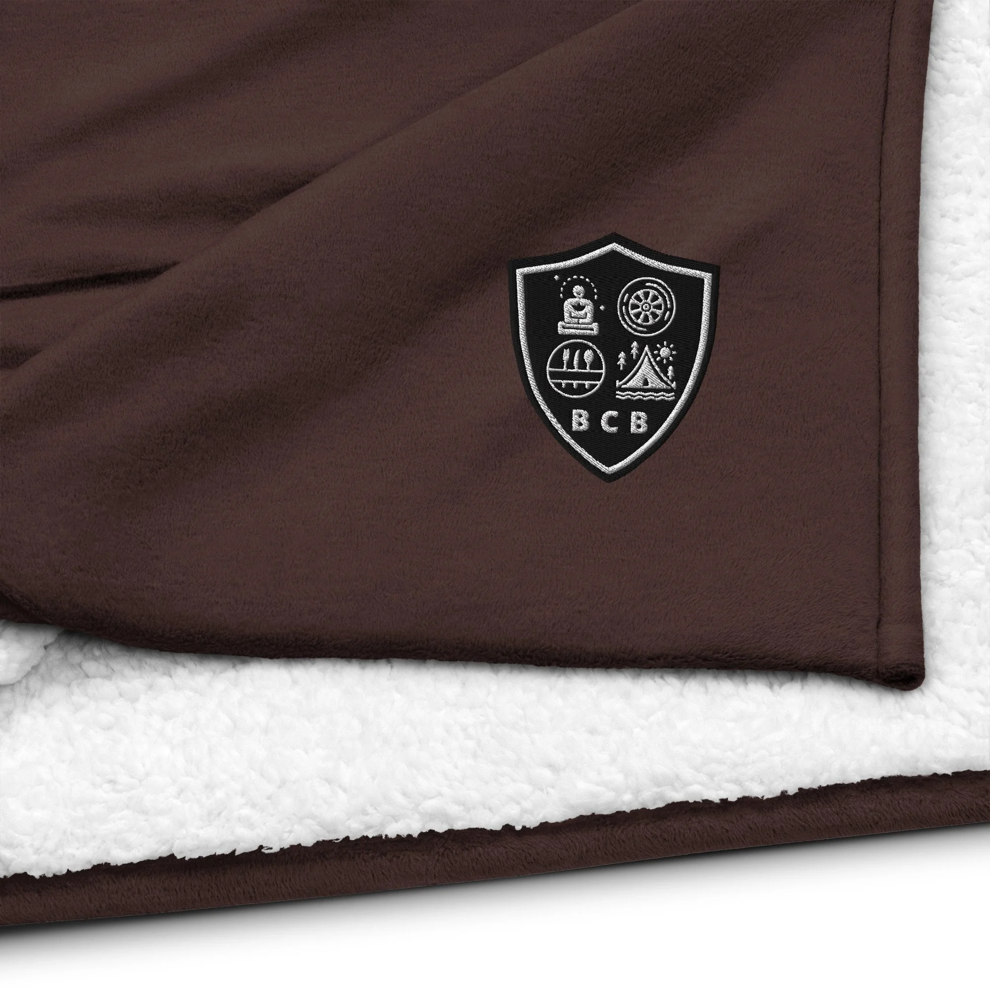 embroidered-premium-sherpa-blanket-fireside-brown-product-details-62d4c9df53e9b.jpg
