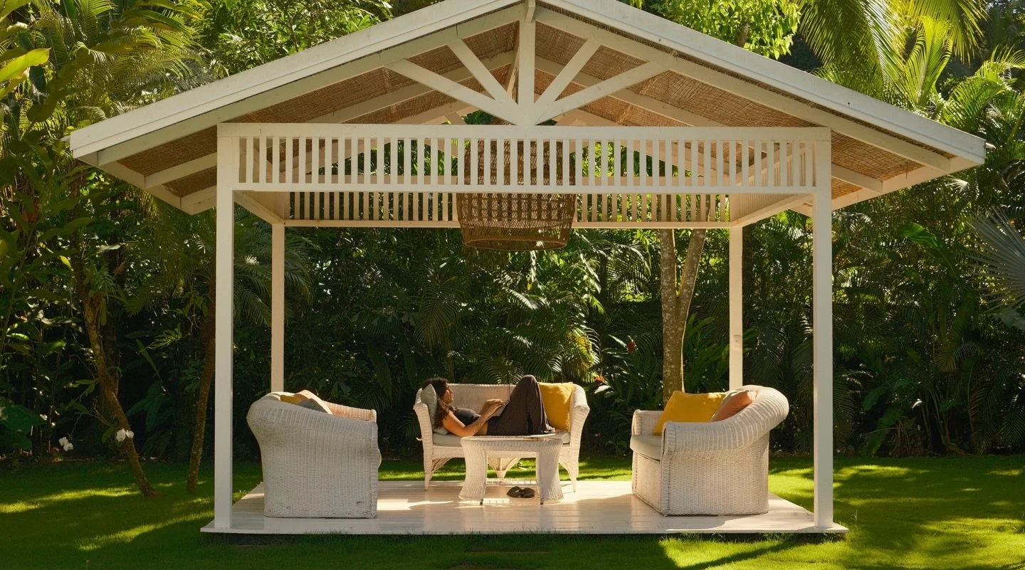 Last year I did a ton of editing while traveling, a ton of traveling for weddings &amp; quite a few large projects for my corporate job and yet I feel like I really found a solid balance in my life. This morning I was thinking about when I started vi