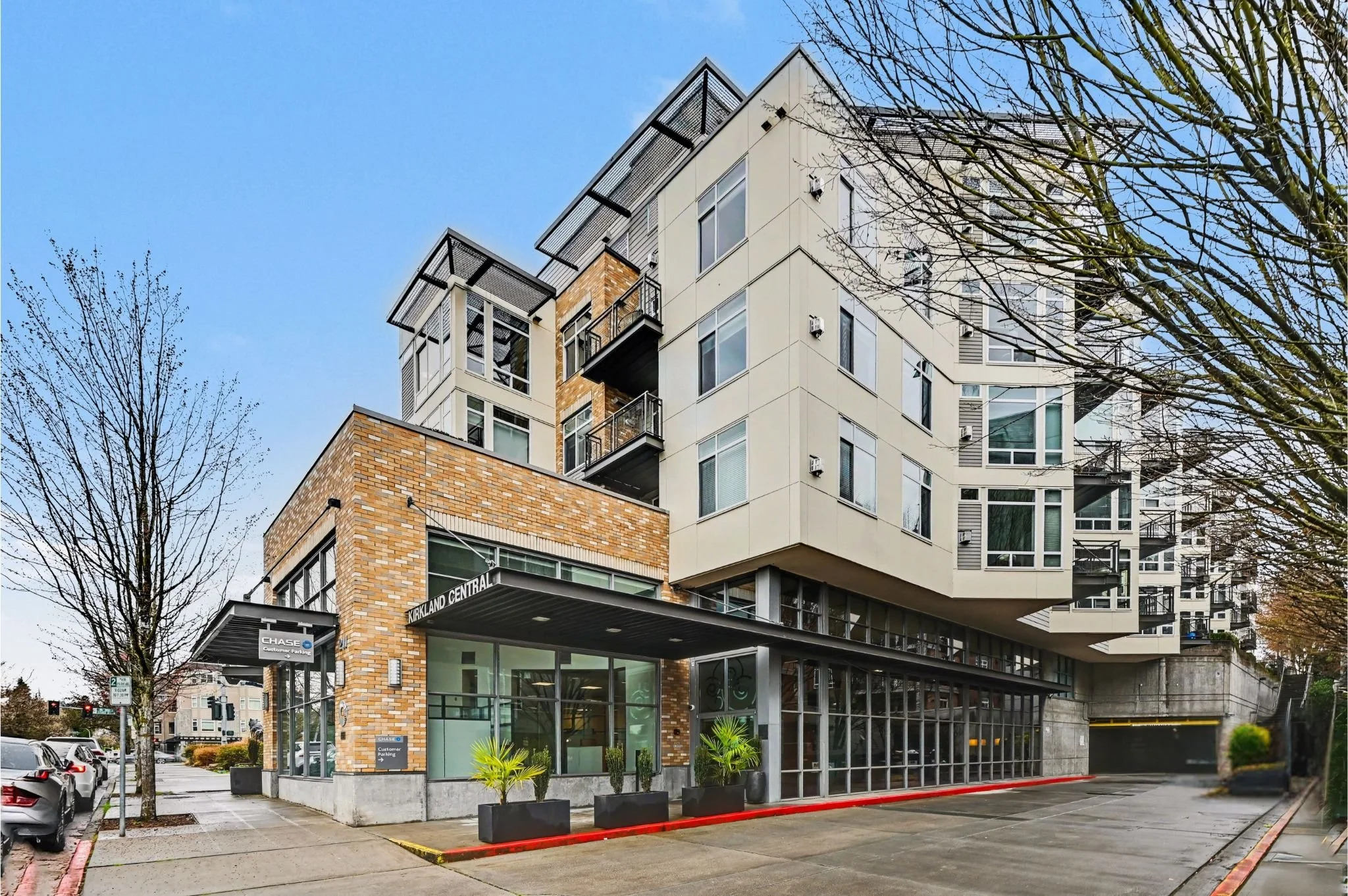 Kirkland Central Side of Building.jpg