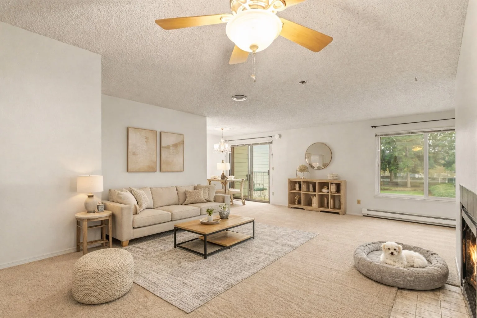 Open Living room MLS 2491791.jpg