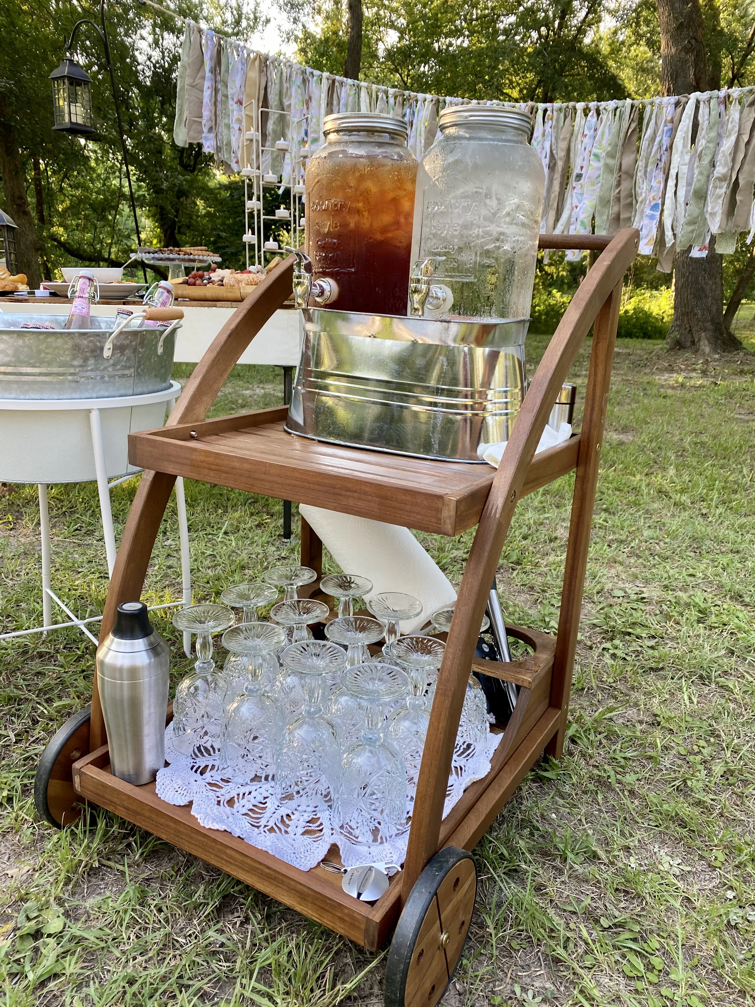 This bar cart and drink station is included with every picnic!