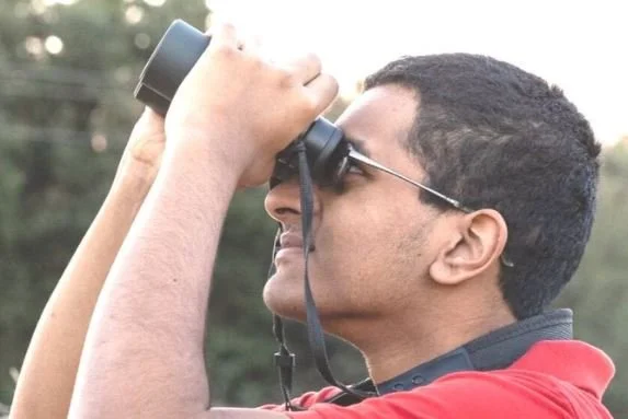 Ashwin_Sivakumar_binoculars.JPG