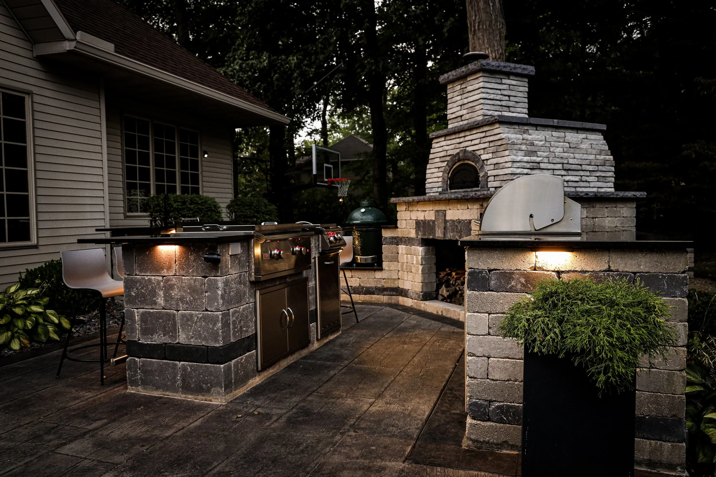 Outdoor Kitchen Lighting.jpg