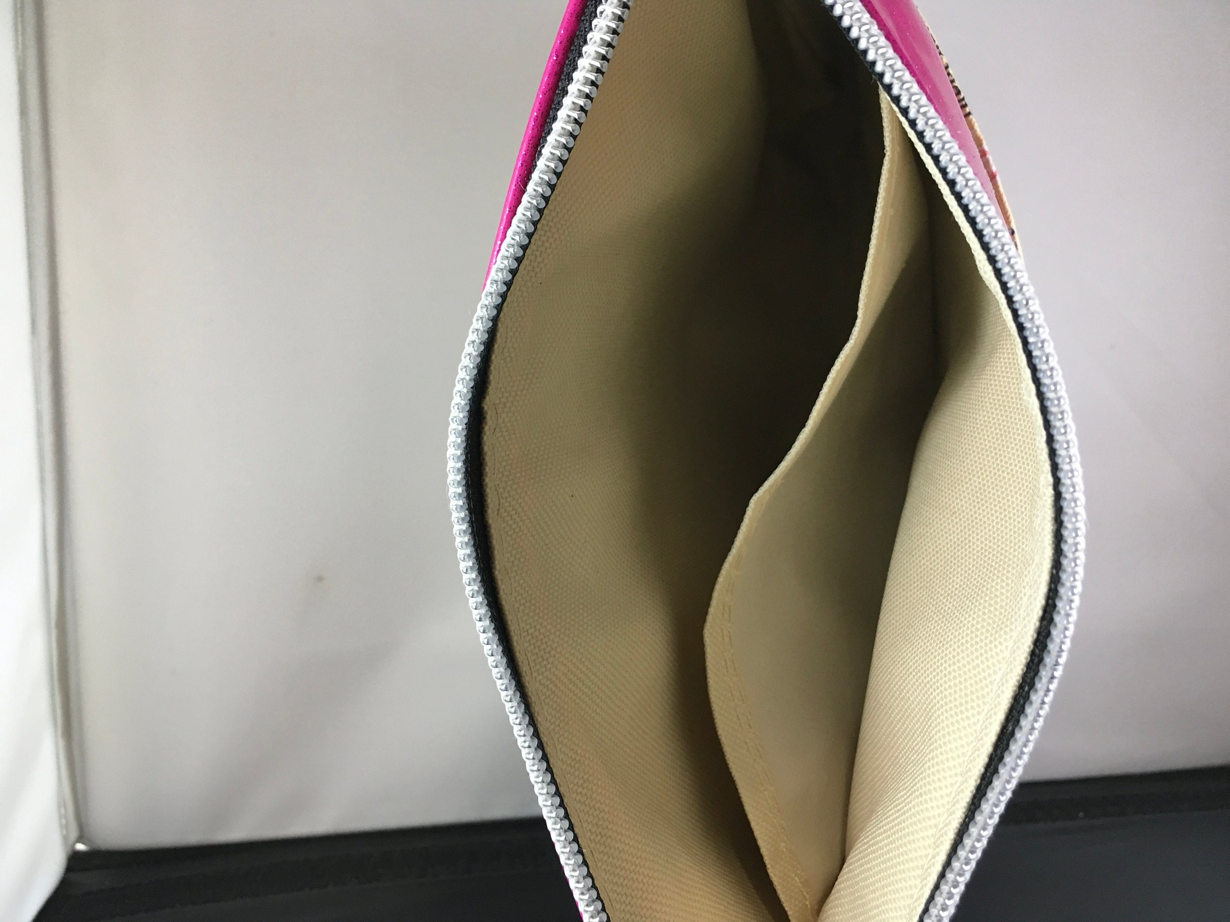 https://www.etsy.com/img/32487697/r/il/a94c4d/3478944711/il_fullxfull.3478944711_bhfc.jpg