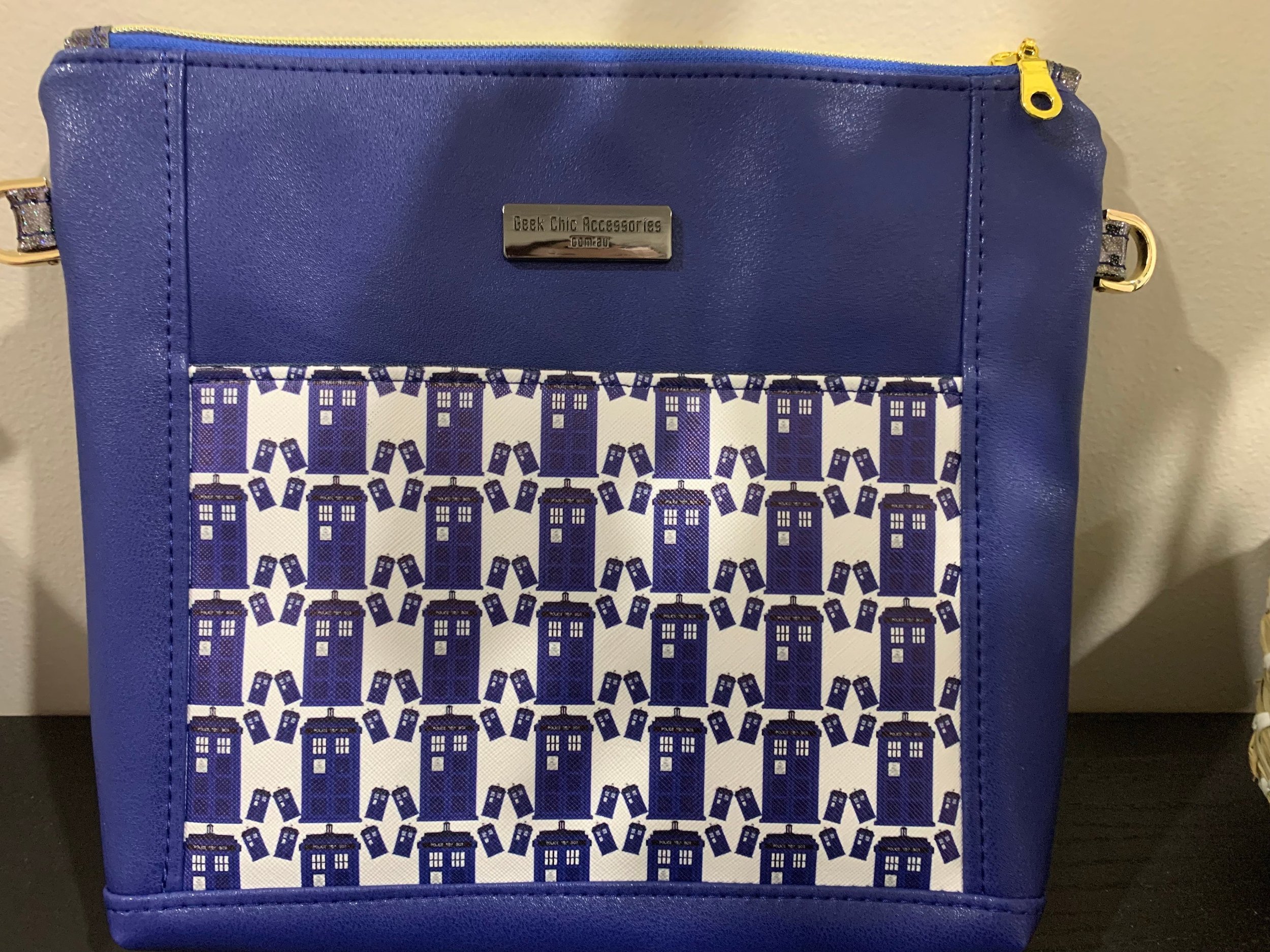 https://i.etsystatic.com/32487697/r/il/69299e/4279974229/il_fullxfull.4279974229_ksw1.jpg