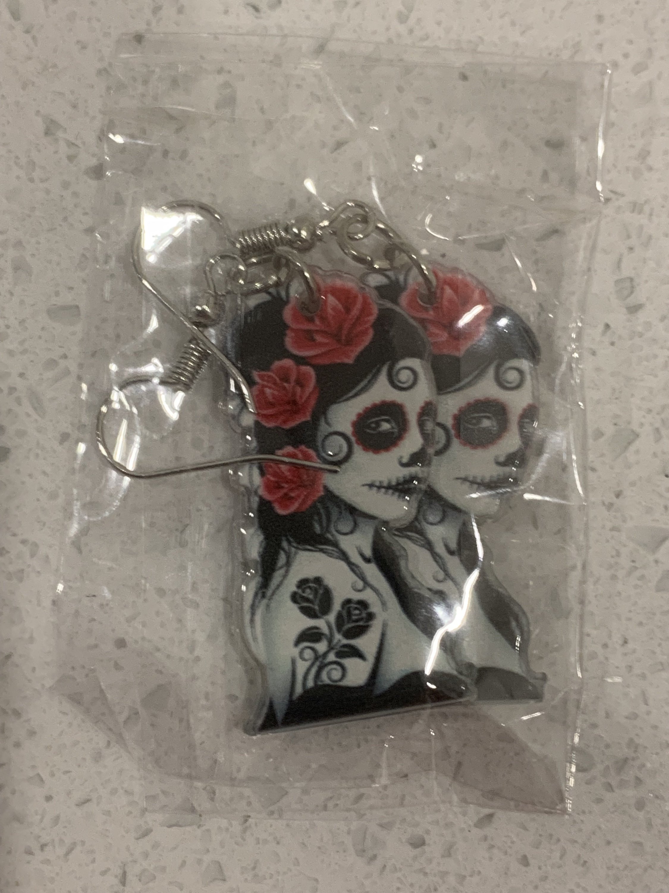 https://www.etsy.com/img/32487697/r/il/13eeca/4179701683/il_fullxfull.4179701683_gqe3.jpg