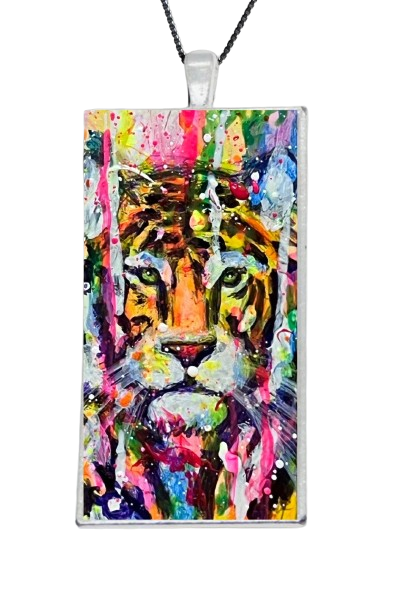 Tiger_s_Transfixation_Art_Print_Necklace-removebg-preview.png