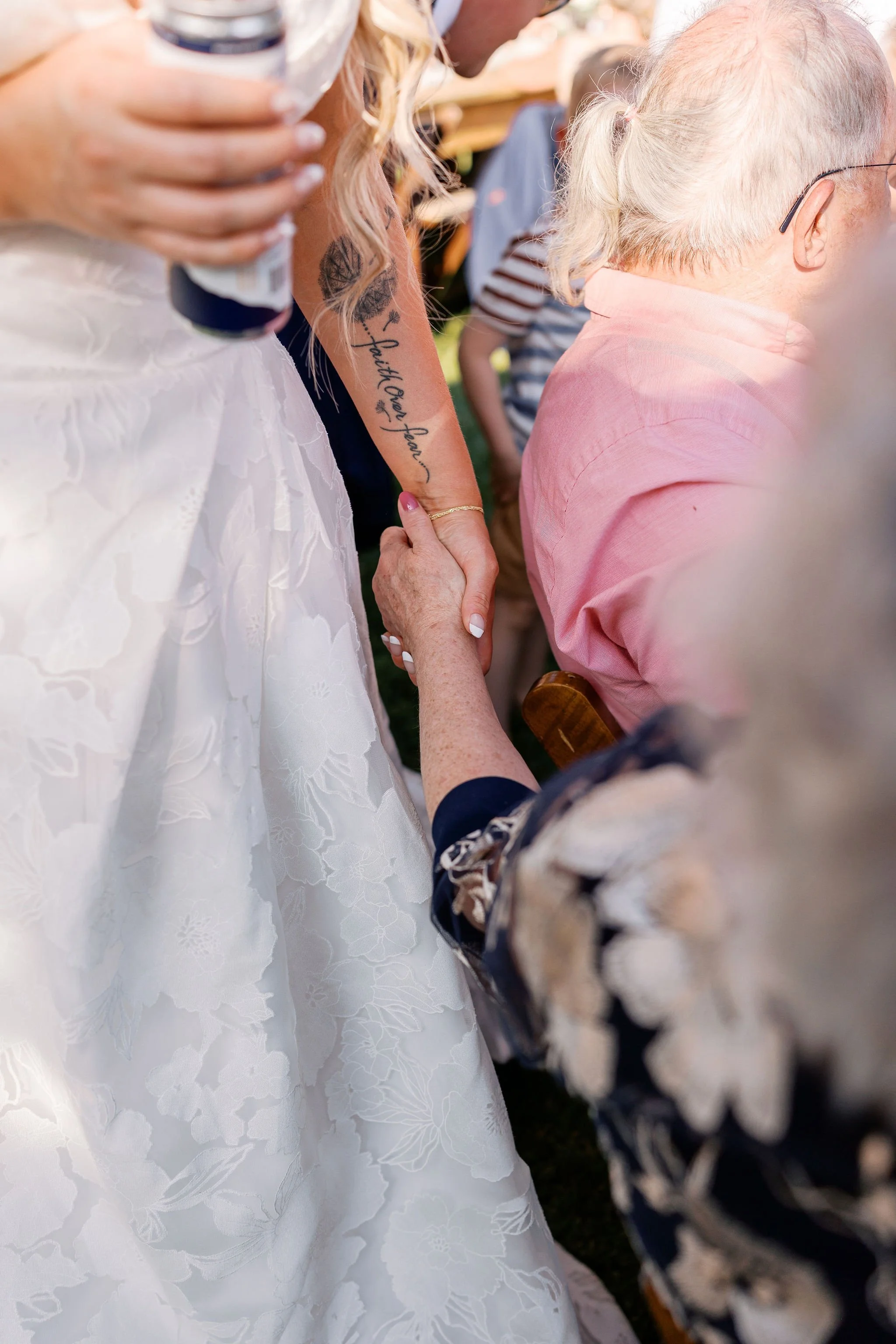 Wedding photographer medford oregon, southern oregon wedding photographer, PNW wedding, Vista 222 wedding