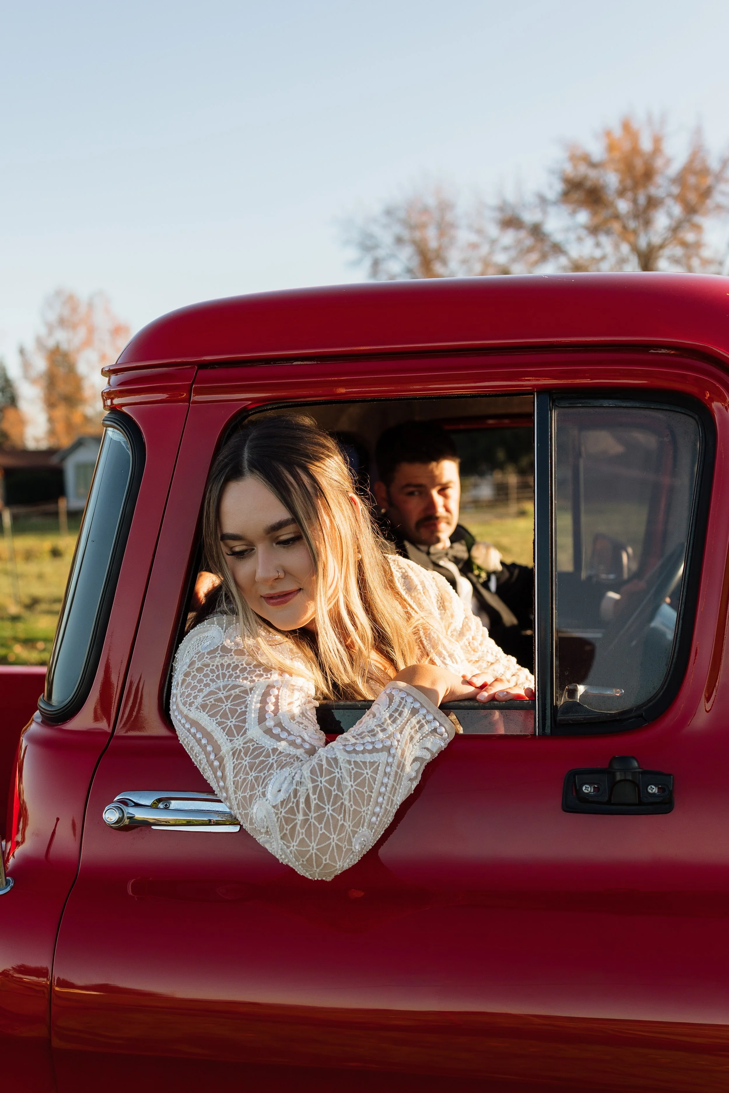 Southern Oregon Photographer, Oregon Wedding Photographer, Bend Wedding Photographer, Best Oregon Wedding Photographer