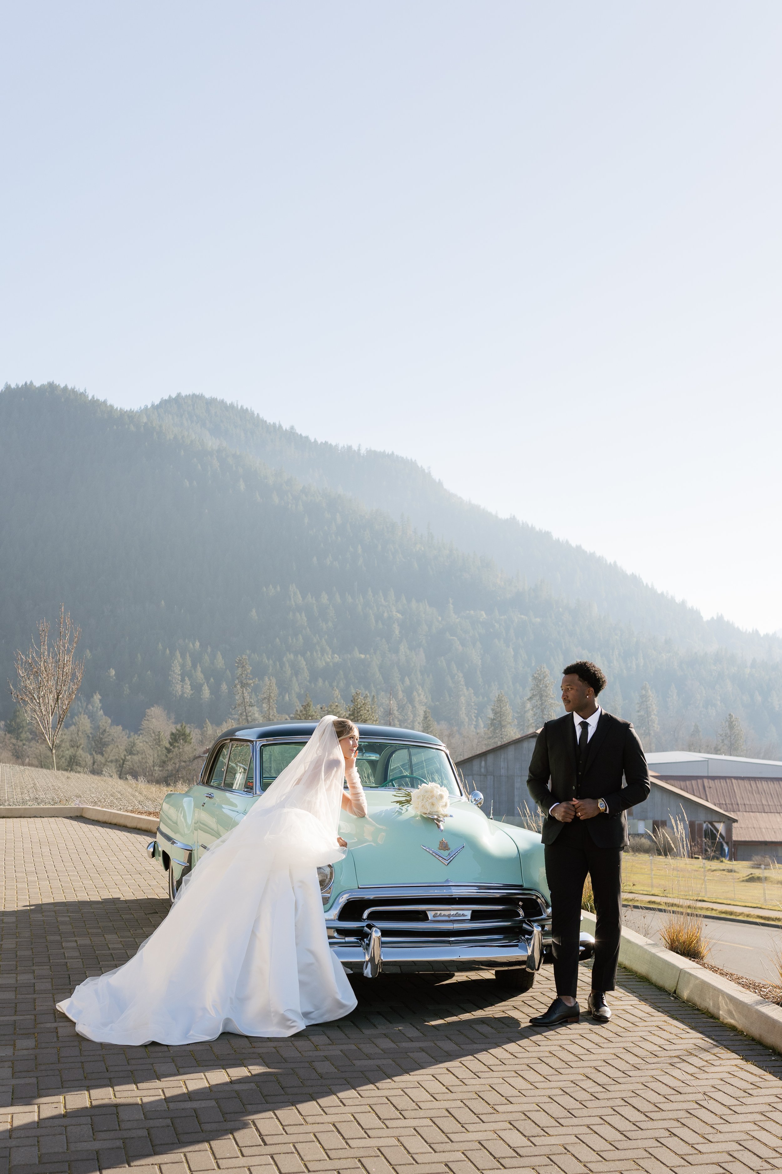 oregon wedding photographer, pnw wedding photographer, photographer southern oregon, oregon wedding, edgewater fellowship