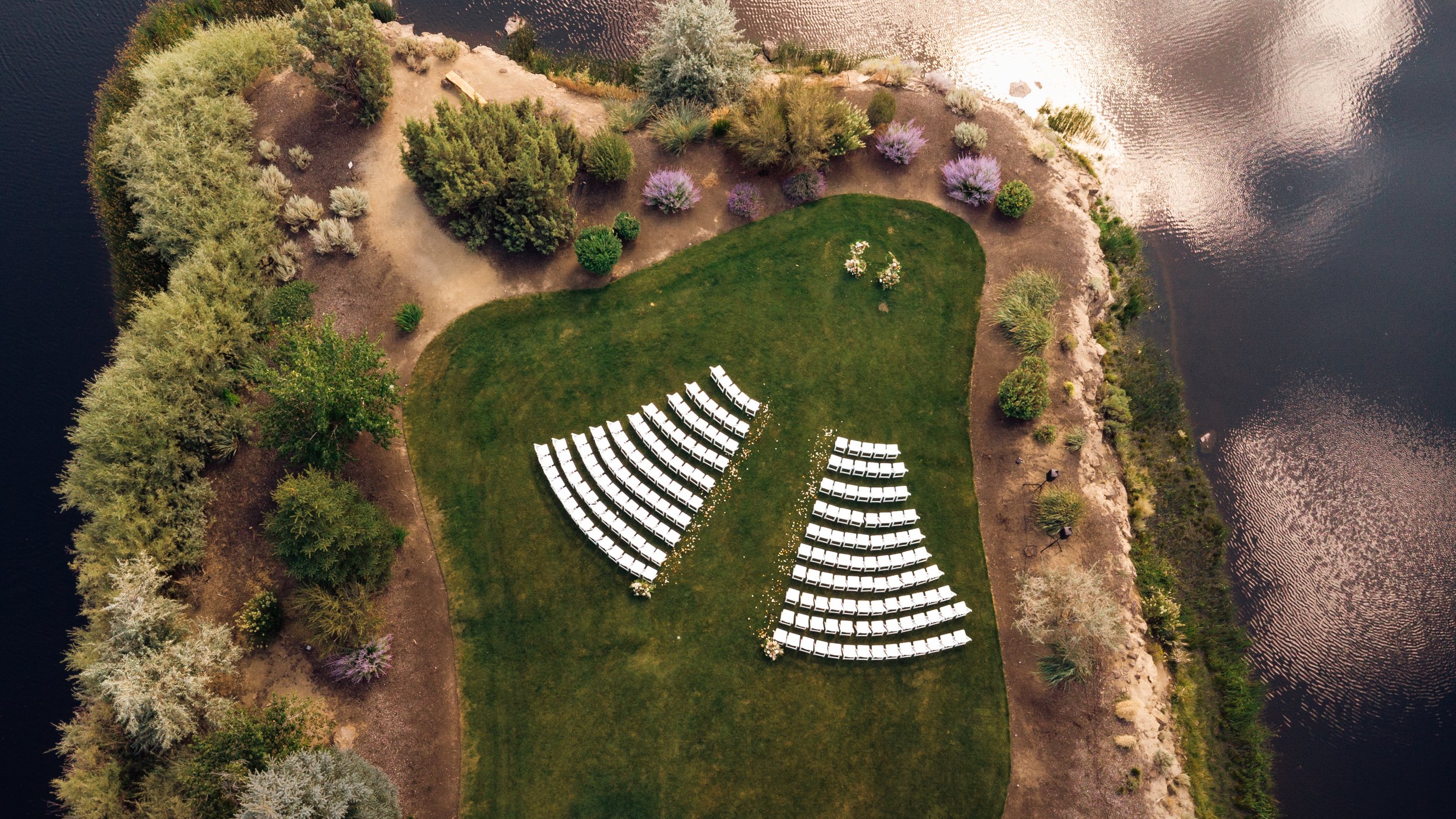 Bend Wedding Photographer, Oregon Wedding Photographer, Juniper Preserve Wedding