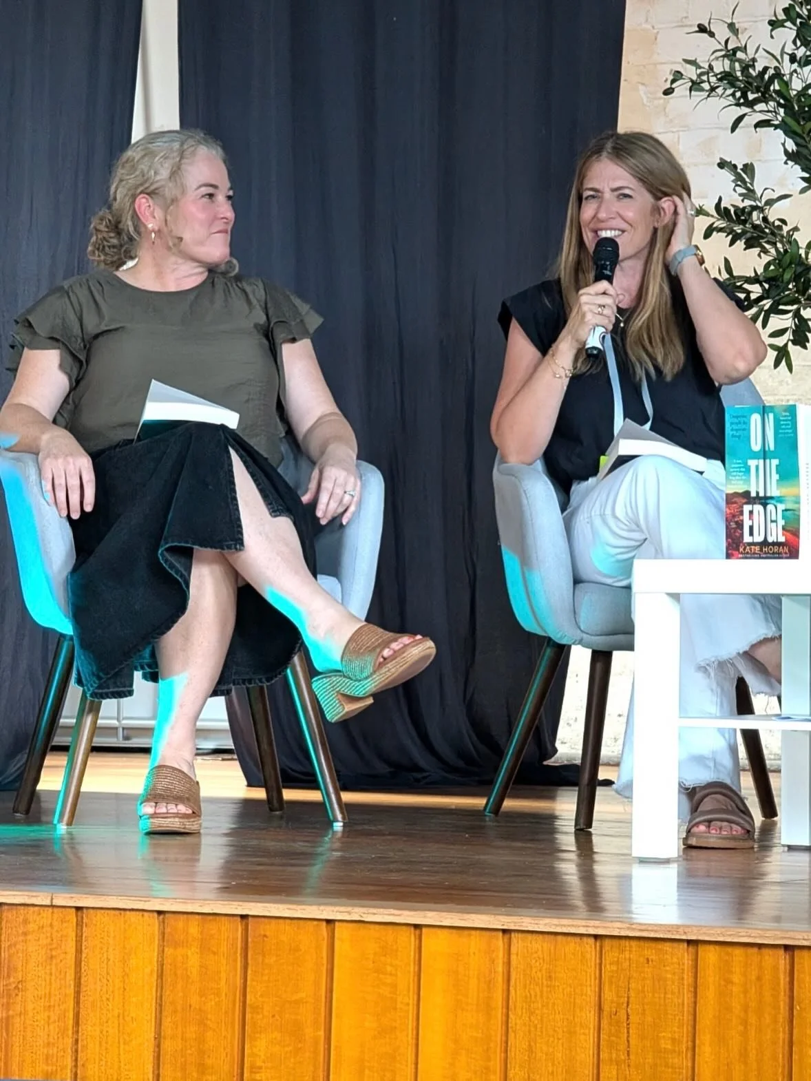 A great session at Manly Writer&rsquo;s Festival discussing all things murder with @kate_horan_author, @troyhunterwriter and @author_nikkileetaylor and @amyhuttonauthor. I&rsquo;ve lived in this area for 20 years and never knew this gorgeous hall exi