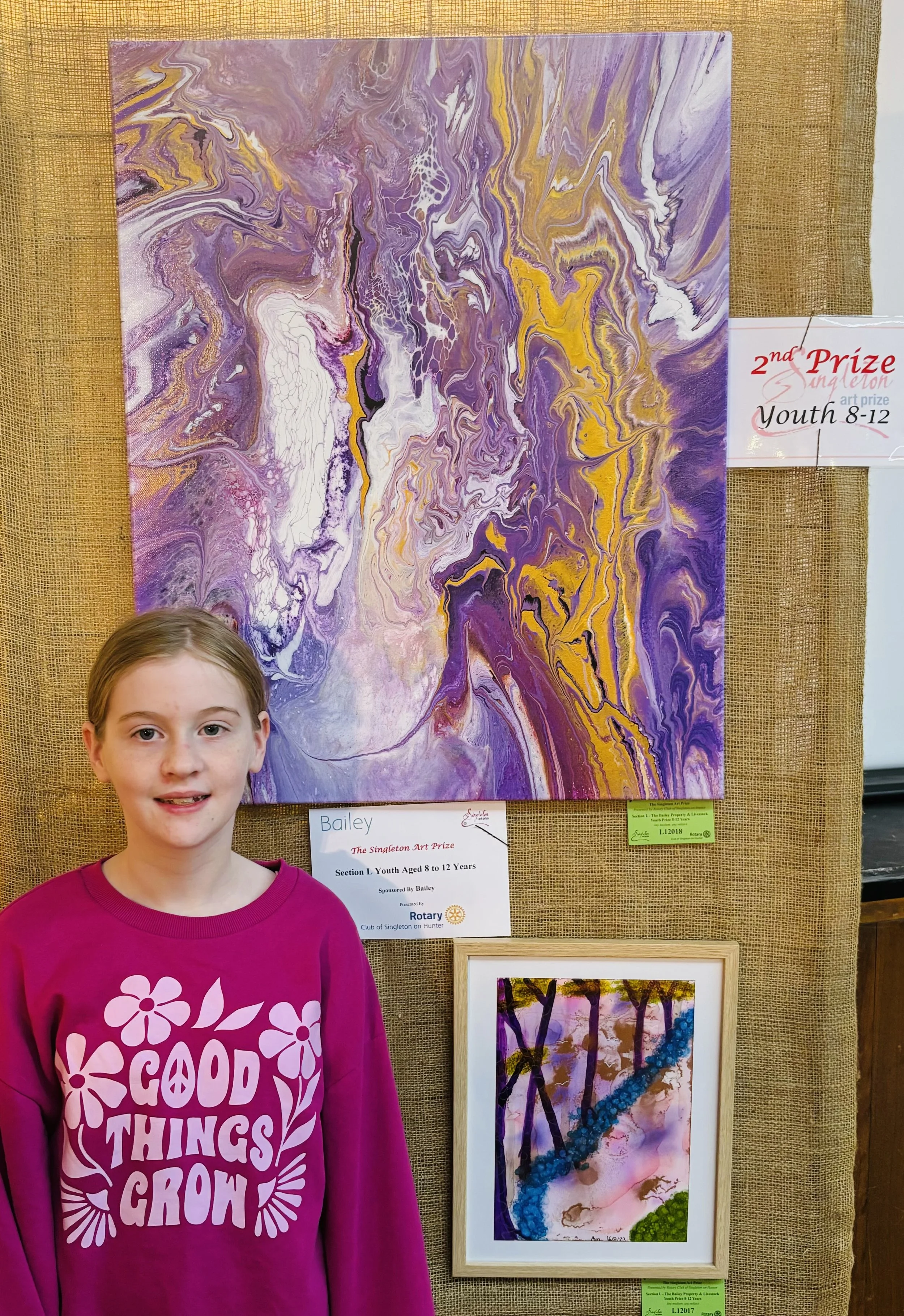 Ava and her Award winning Paintpour Artwork | Paint, Play & Pour Workshop