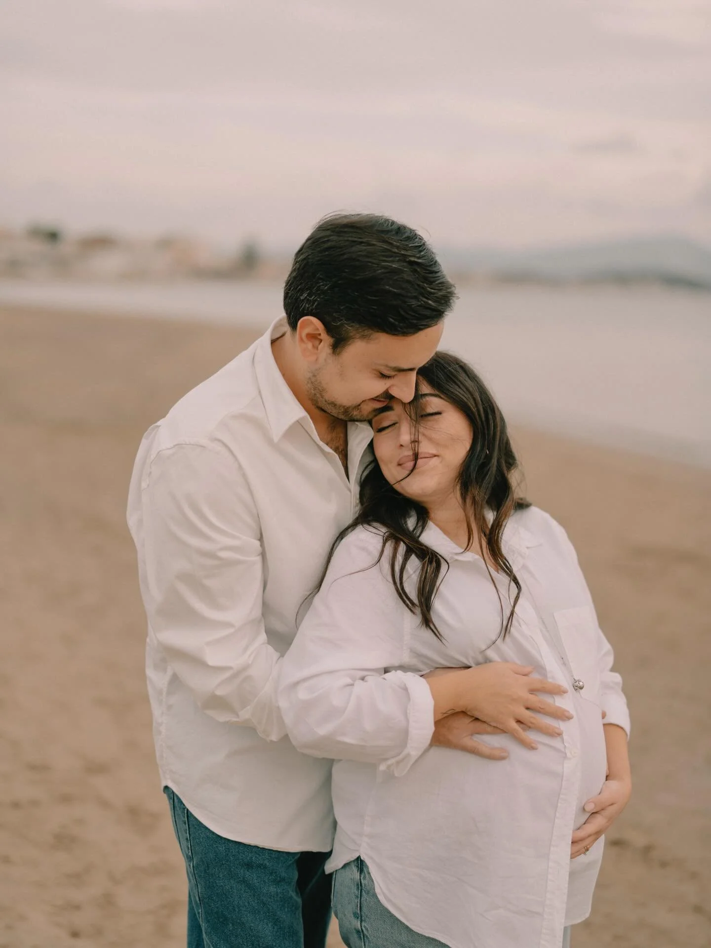 &laquo;Se potessi darti una cosa nella vita, mi piacerebbe darti la capacit&agrave; di vedere te stesso attraverso i miei occhi. Solo allora ti renderesti conto di quanto sei speciale per me.&raquo;
Frida Kahlo

#photographer #maternit&agrave; #panci