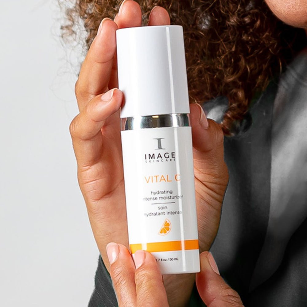 VITAL-C-hydrating-intensemoisturizer-04_1200x1200_5ac3bd16-9e15-4040-99da-afa94f573a0a_1000x.jpg