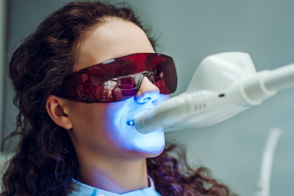 teeth whitening.jpeg