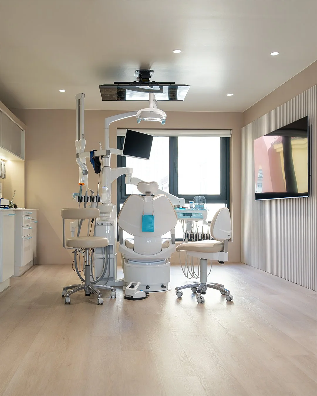 REVIVE - Treatment room n1.jpg