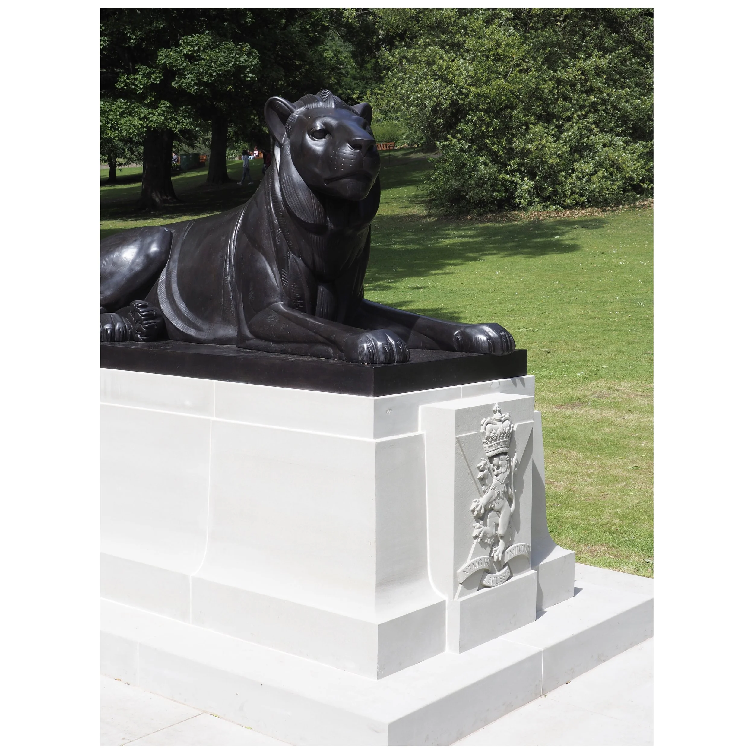 KennyHunter_Lion_Statue17.JPG