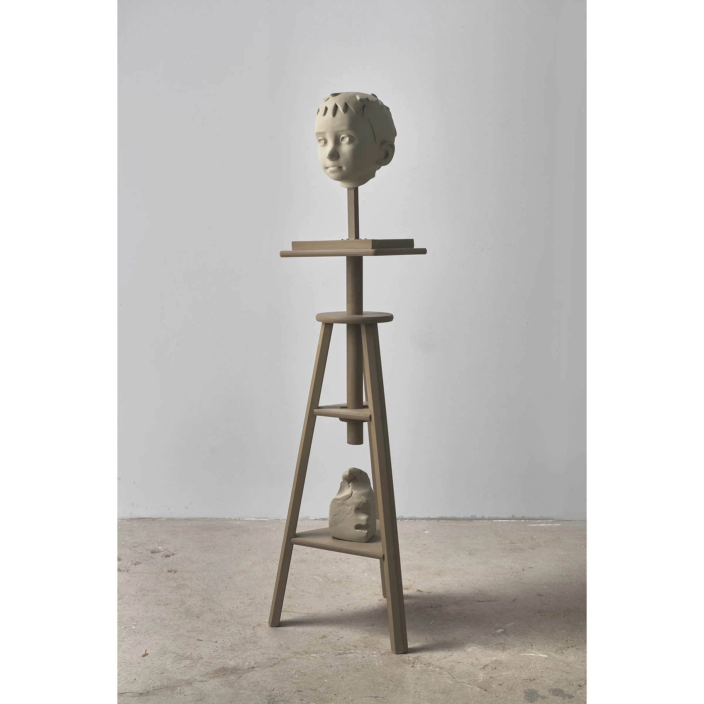 Clay the Life, 2021, resin, steel, MDF, wooden turntable, paint 180 x 50 x 40cm