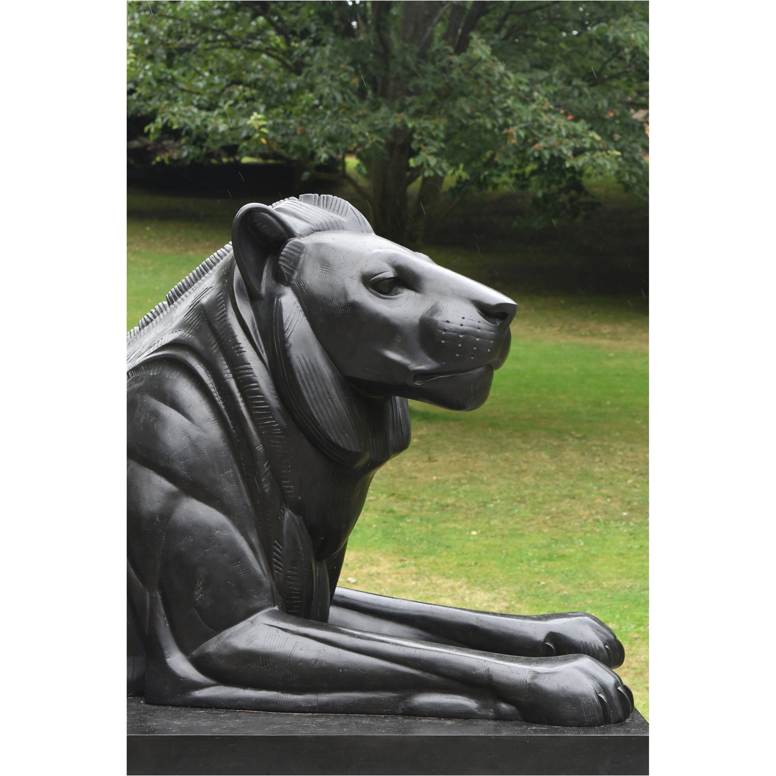 KennyHunter_Lion_Statue02.JPG
