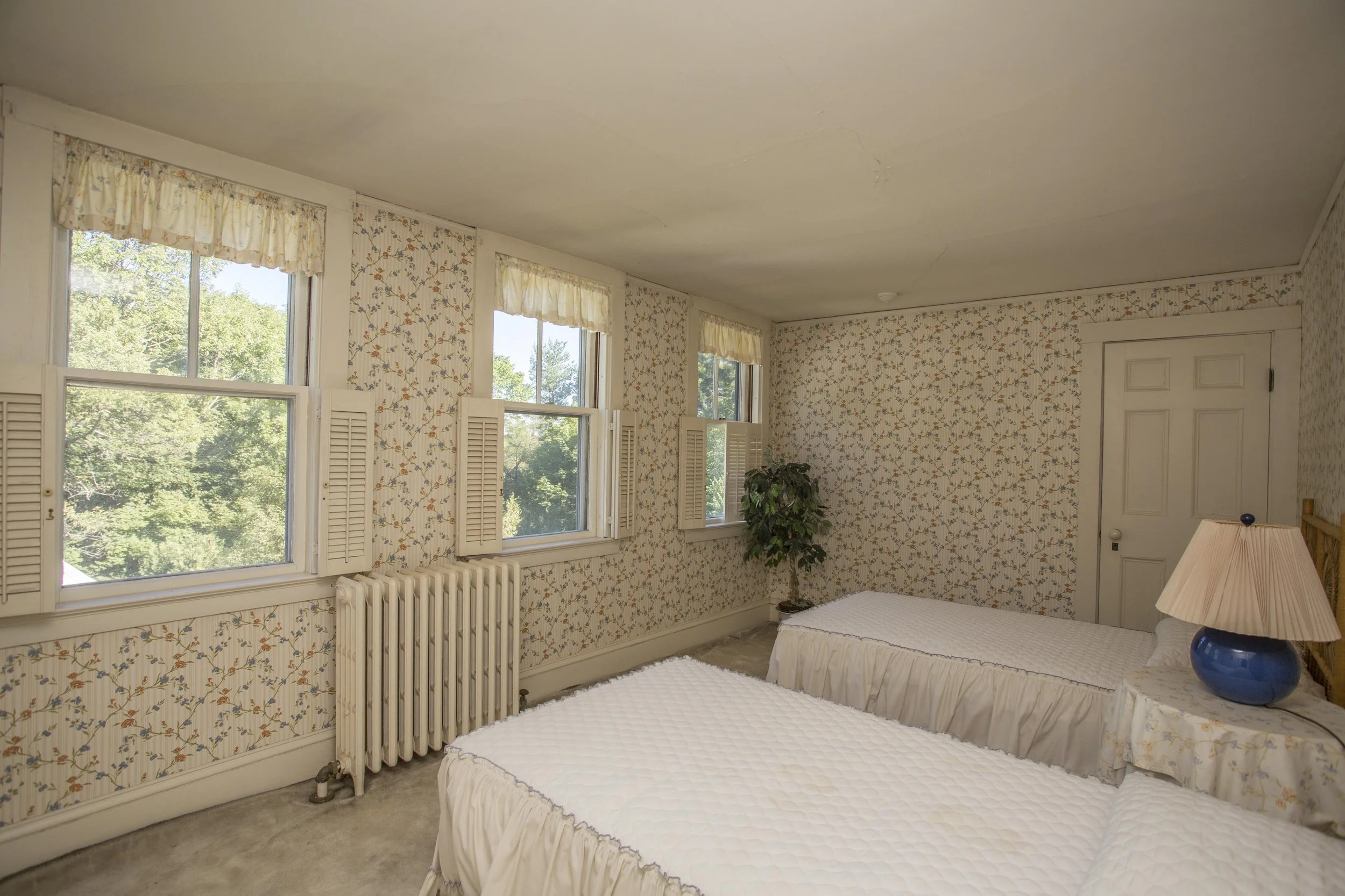 Third Floor Bedroom 2 Before
