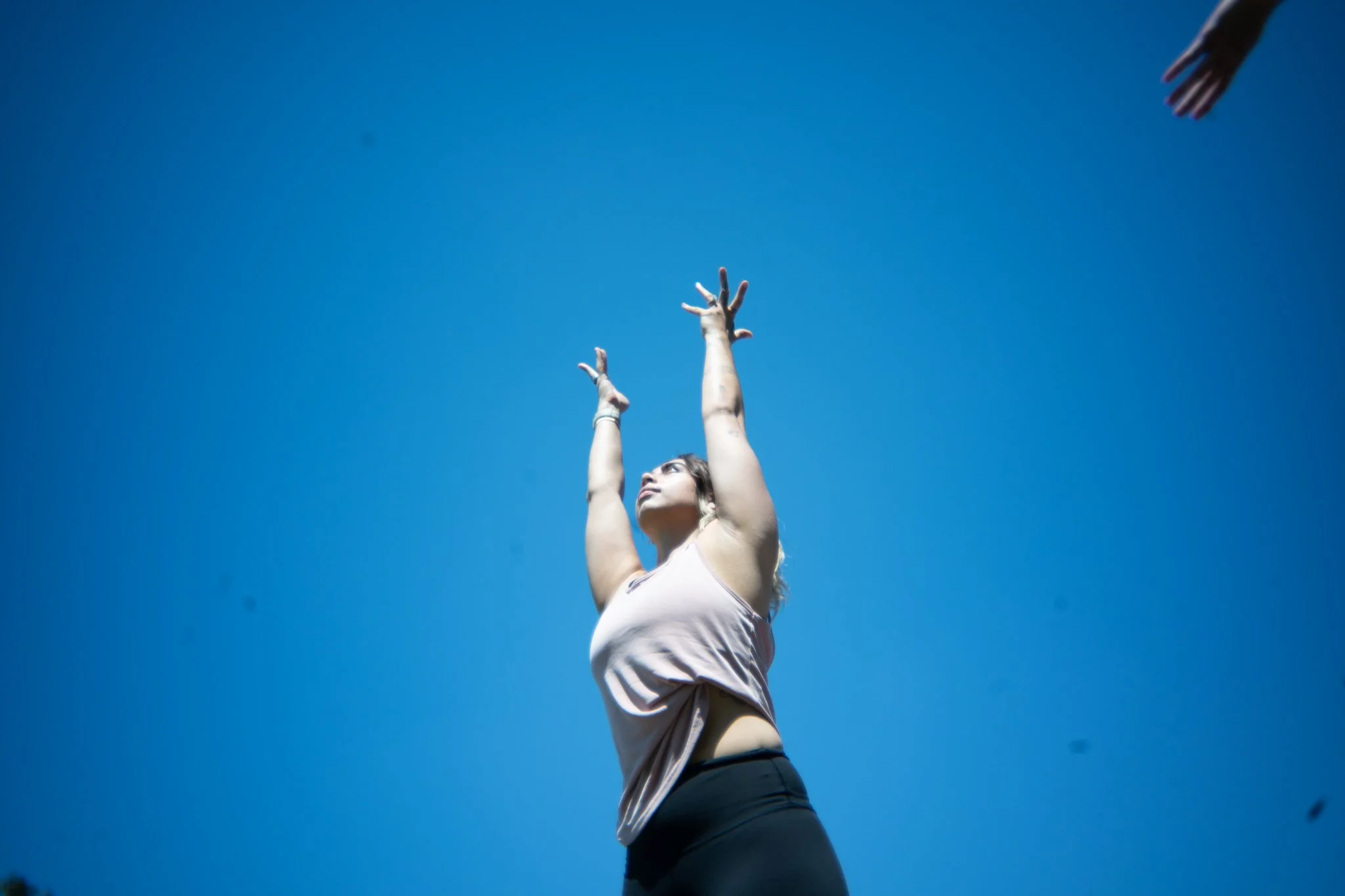 Promo/Lifestyle: Yoga in the Meadows