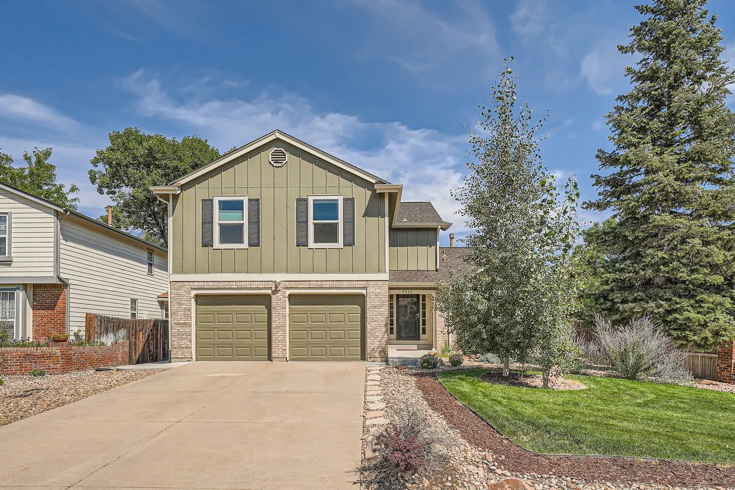 9912 Grove Pl - Web Quality - 002 - 01 Exterior Front.jpg