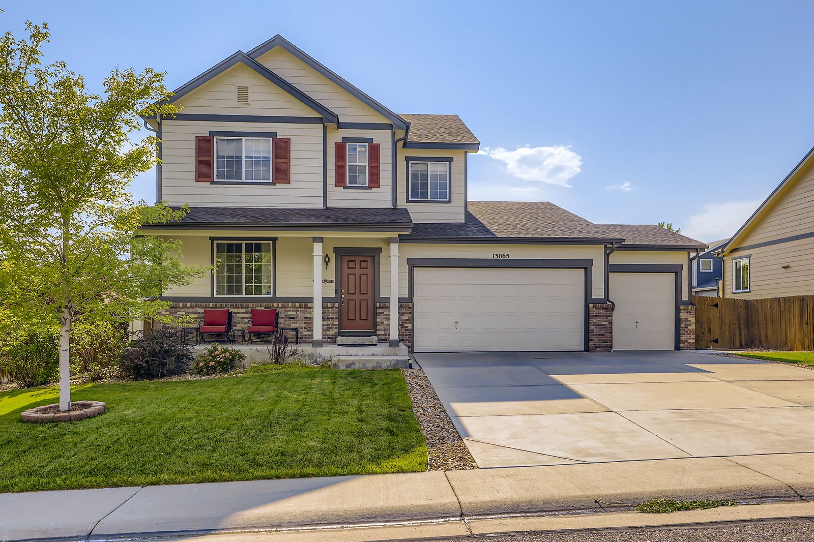 13065 Tamarac Pl - Web Quality - 002 - 01 Exterior Front-2.jpg