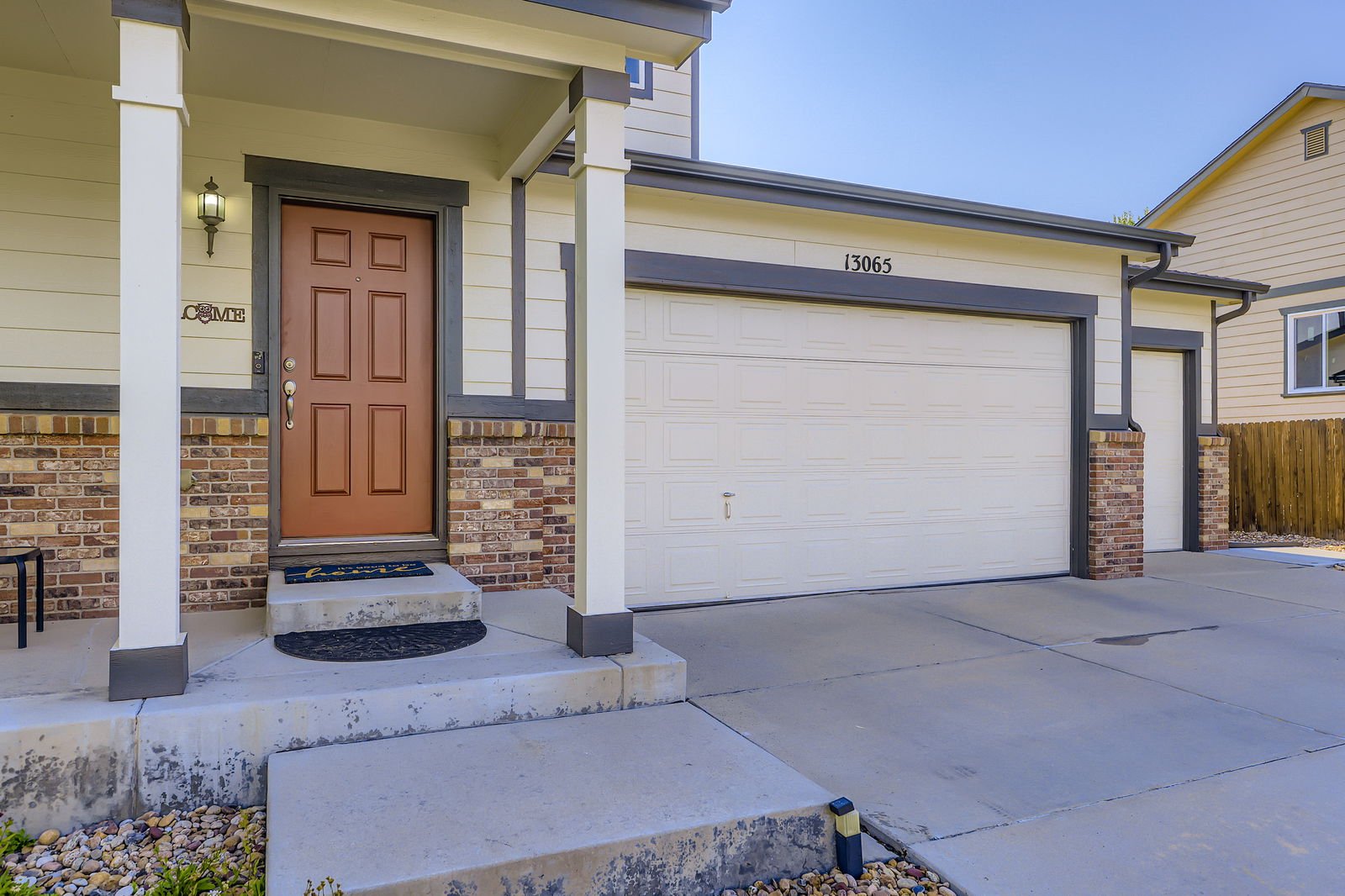 13065 Tamarac Pl - Web Quality - 005 - 05 Exterior Front Entry-2.jpg