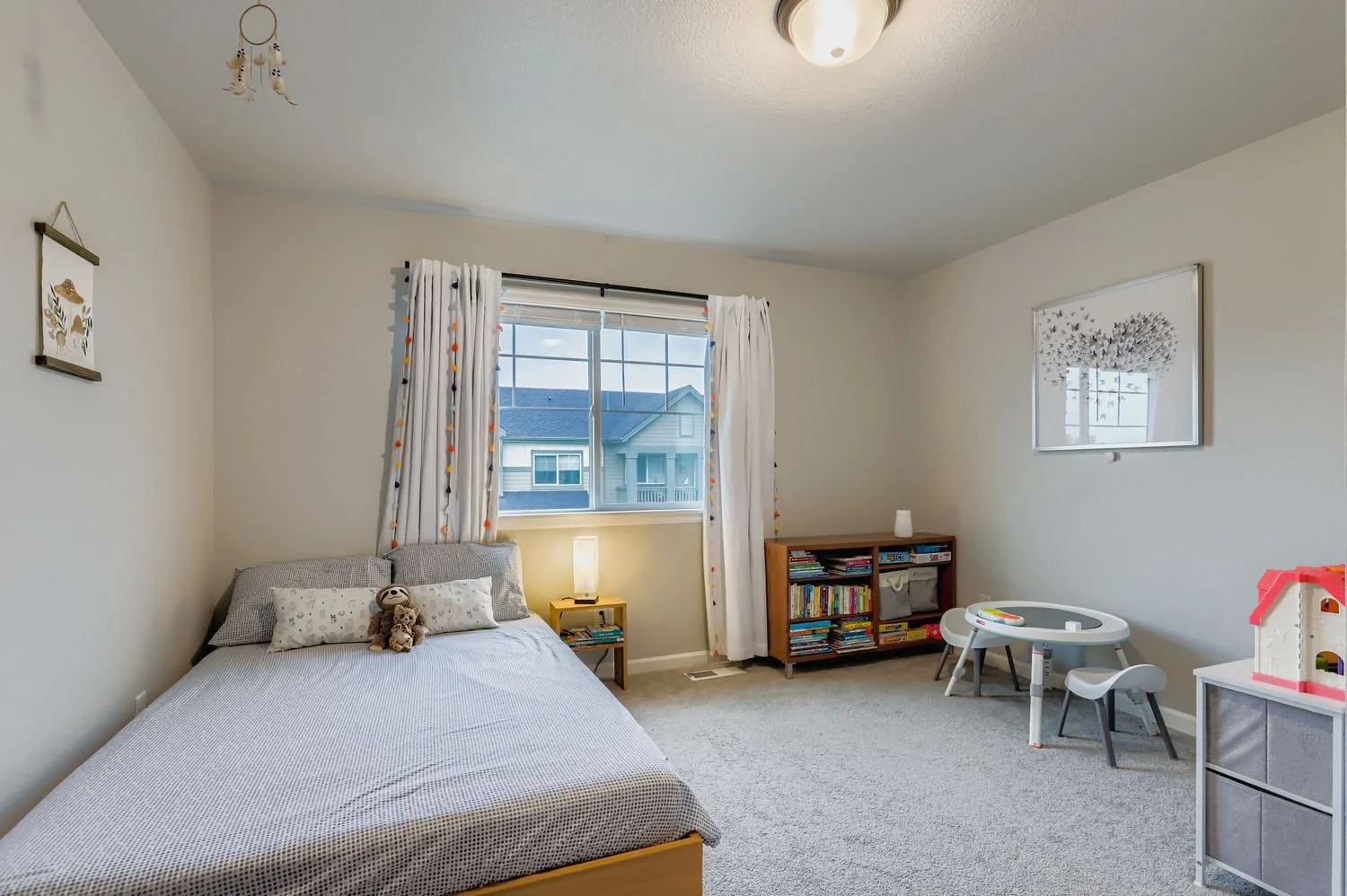 2580 Brookstone Dr B - Web Quality - 022 - 21 2nd Floor Bedroom.jpg