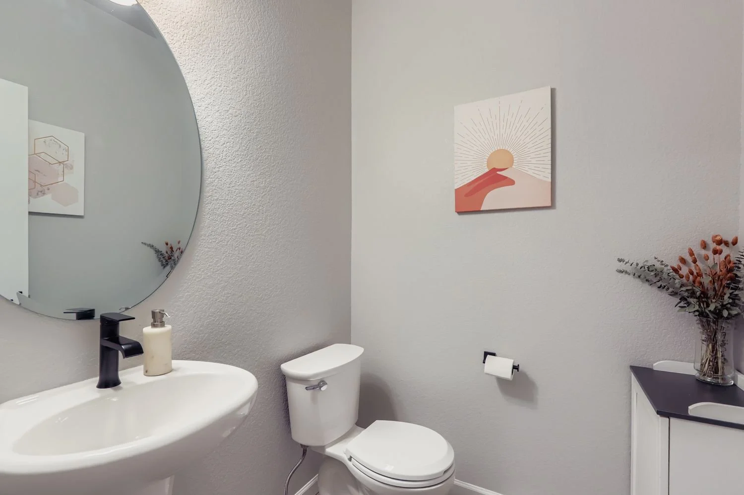 2580 Brookstone Dr B - Web Quality - 014 - 12 Powder Room.jpg