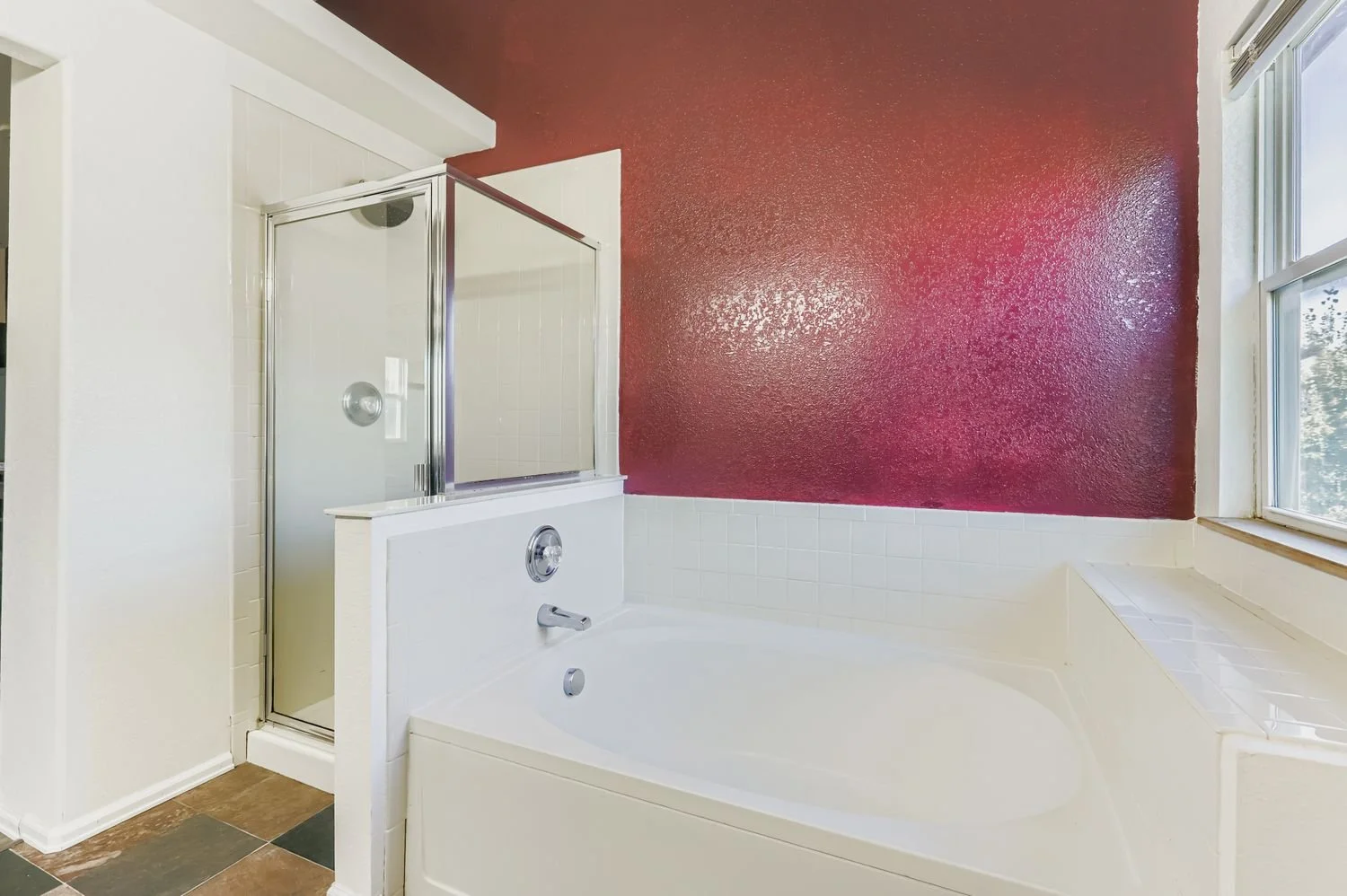 6200 Sparrow Ave - Web Quality - 026 - 25 2nd Floor Primary Bathroom.jpg
