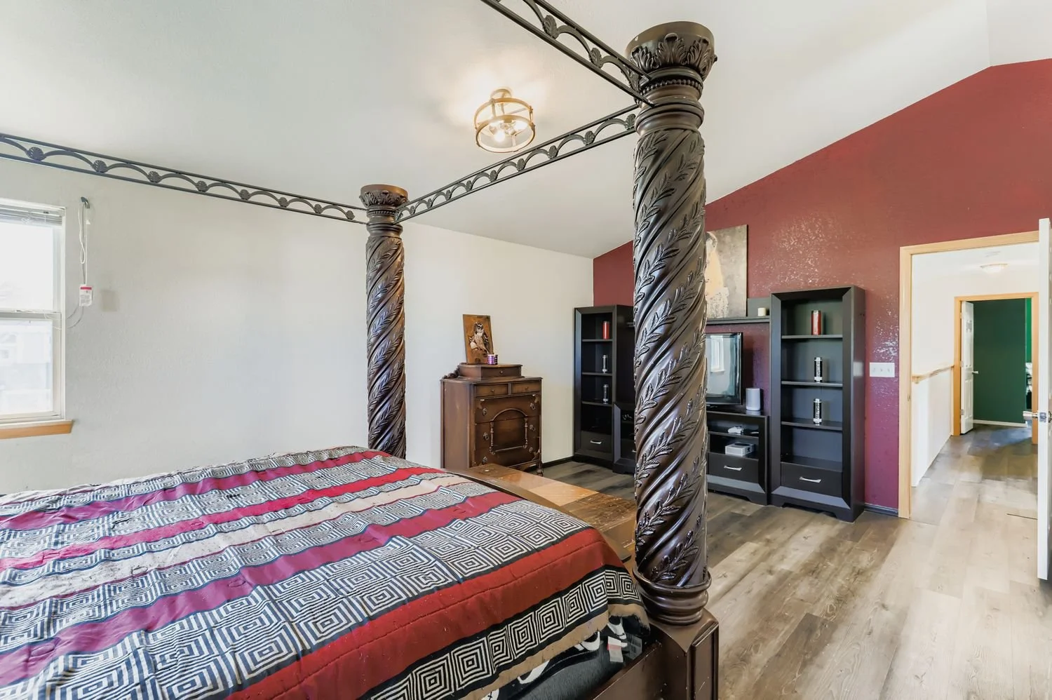 6200 Sparrow Ave - Web Quality - 023 - 22 2nd Floor Primary Bedroom.jpg