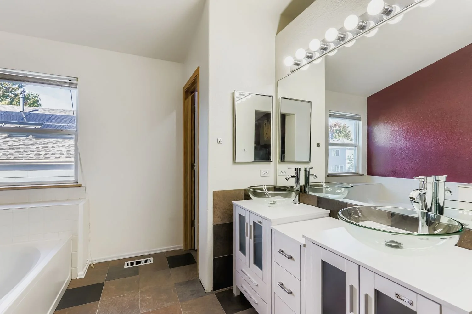 6200 Sparrow Ave - Web Quality - 024 - 23 2nd Floor Primary Bathroom.jpg