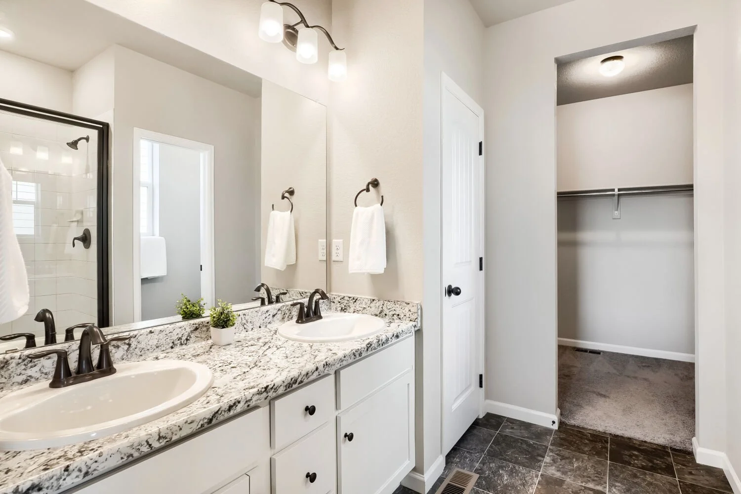 5473 Bauer Dr - Web Quality - 021 - 16 Primary Bathroom.jpg