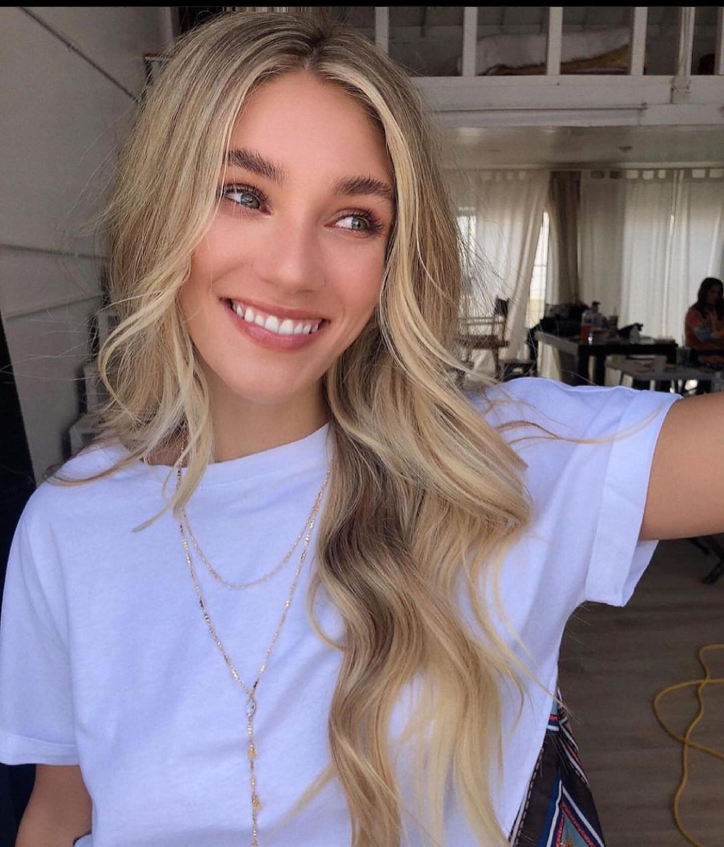 Don&rsquo;t forget to tag us in your selfies 💇🏼&zwj;♀️ Color done by @christinacessnahair  #martinezsamuelsalon
