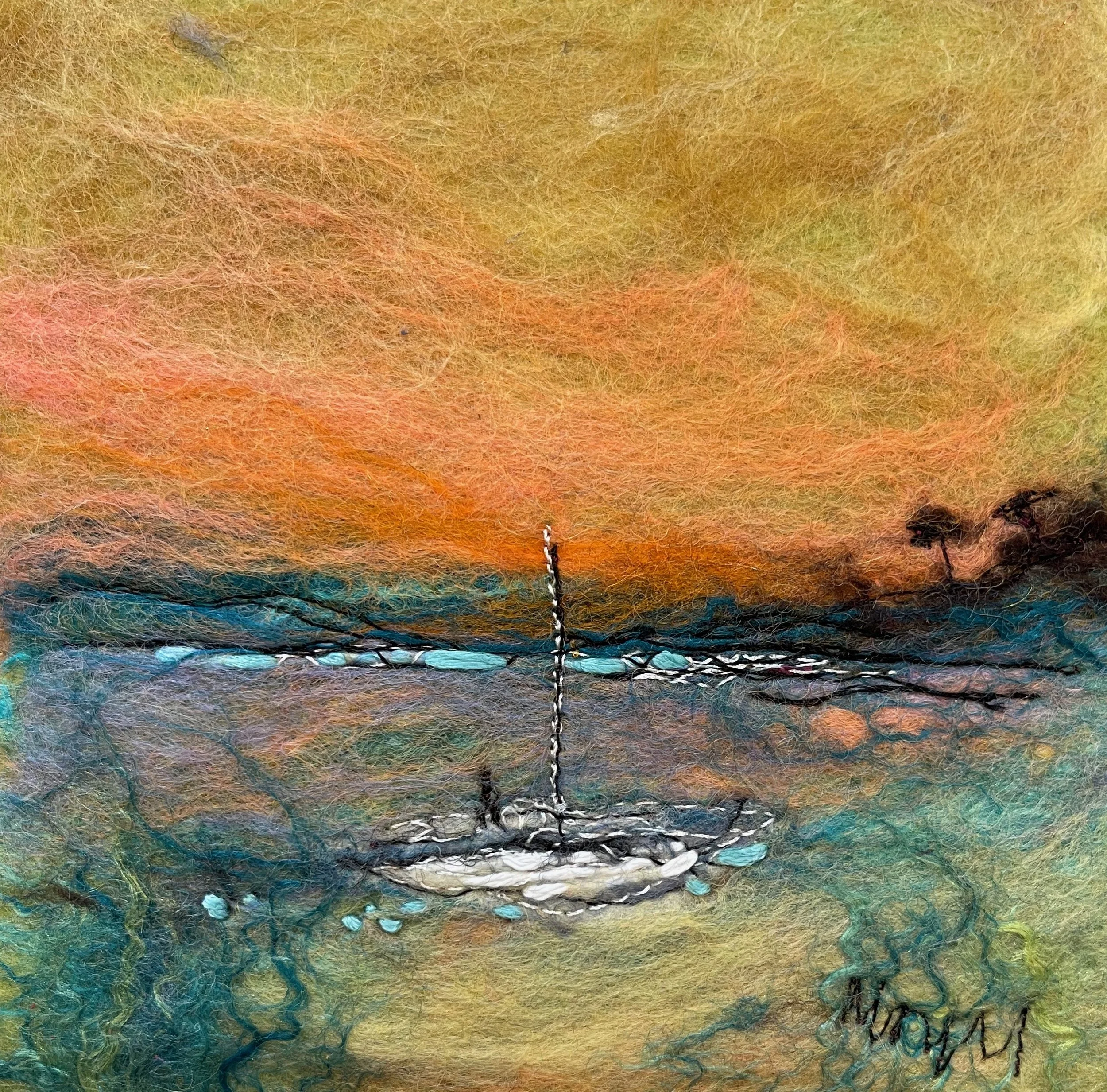 LO2527 WEE WHITE BOAT 175.jpeg