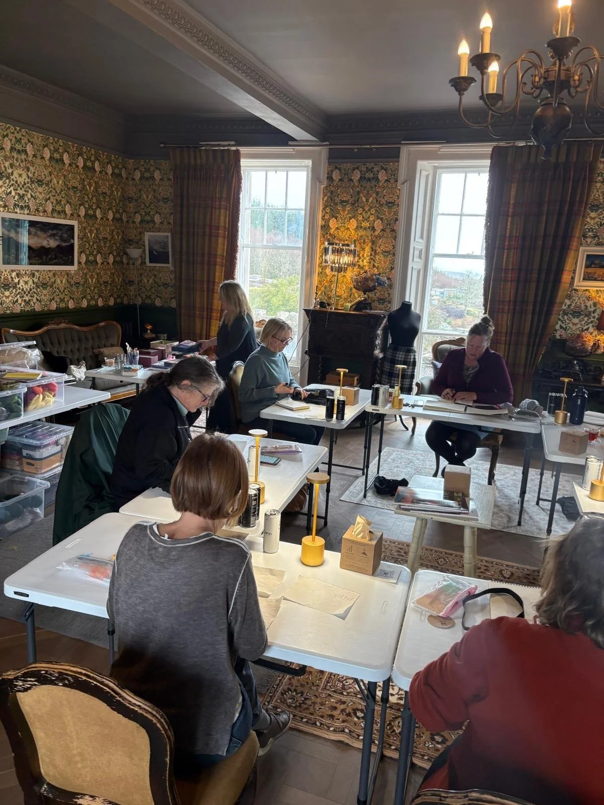 Library - 49 of 158.jpeg