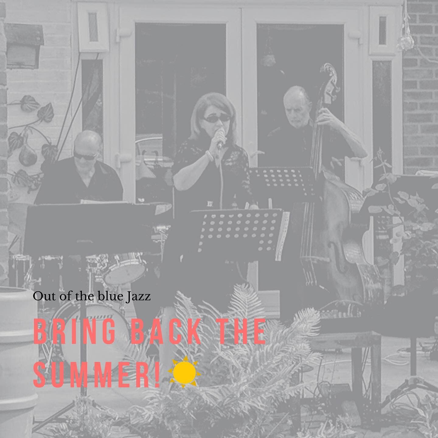 Summer went too quickly! Bring back the sun and outside gigs ☀️🌿 🎷 #outofthenbluejazz #jazzband #farnhamjazz #outsidegigs #summer #winterblues