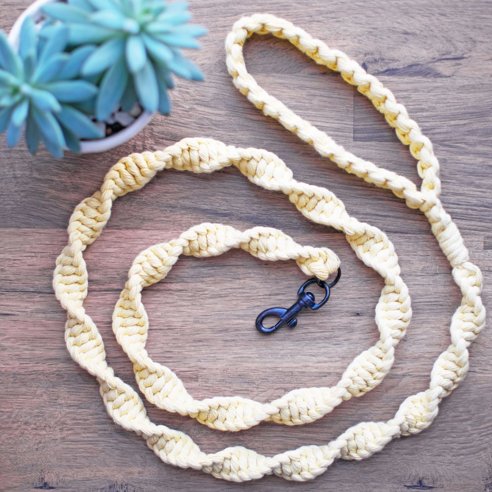 Macrame Keychain — That Knot Place