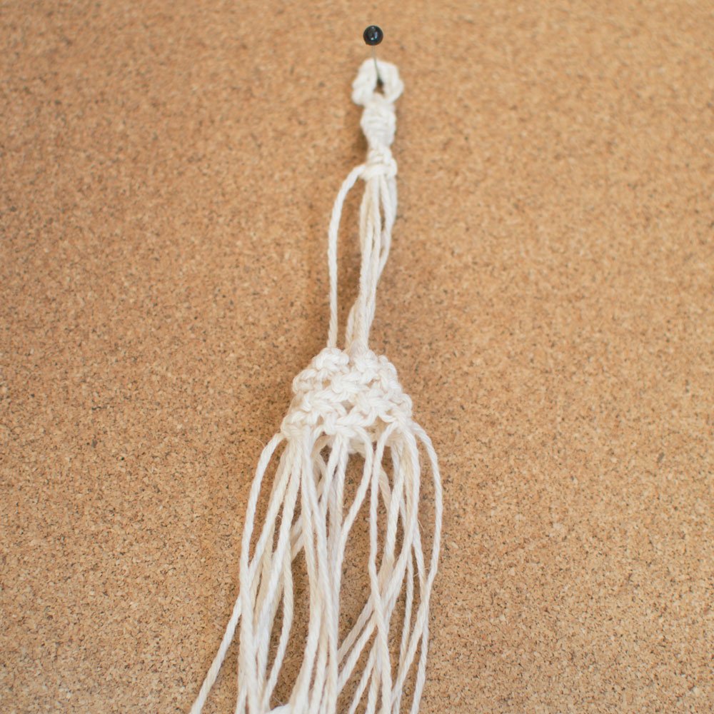 macrame car charm tutorial step