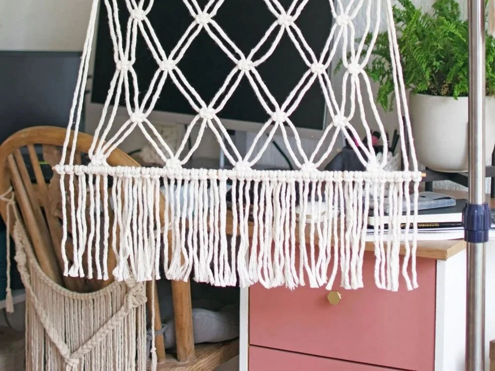 macrame fringe on wall hanging