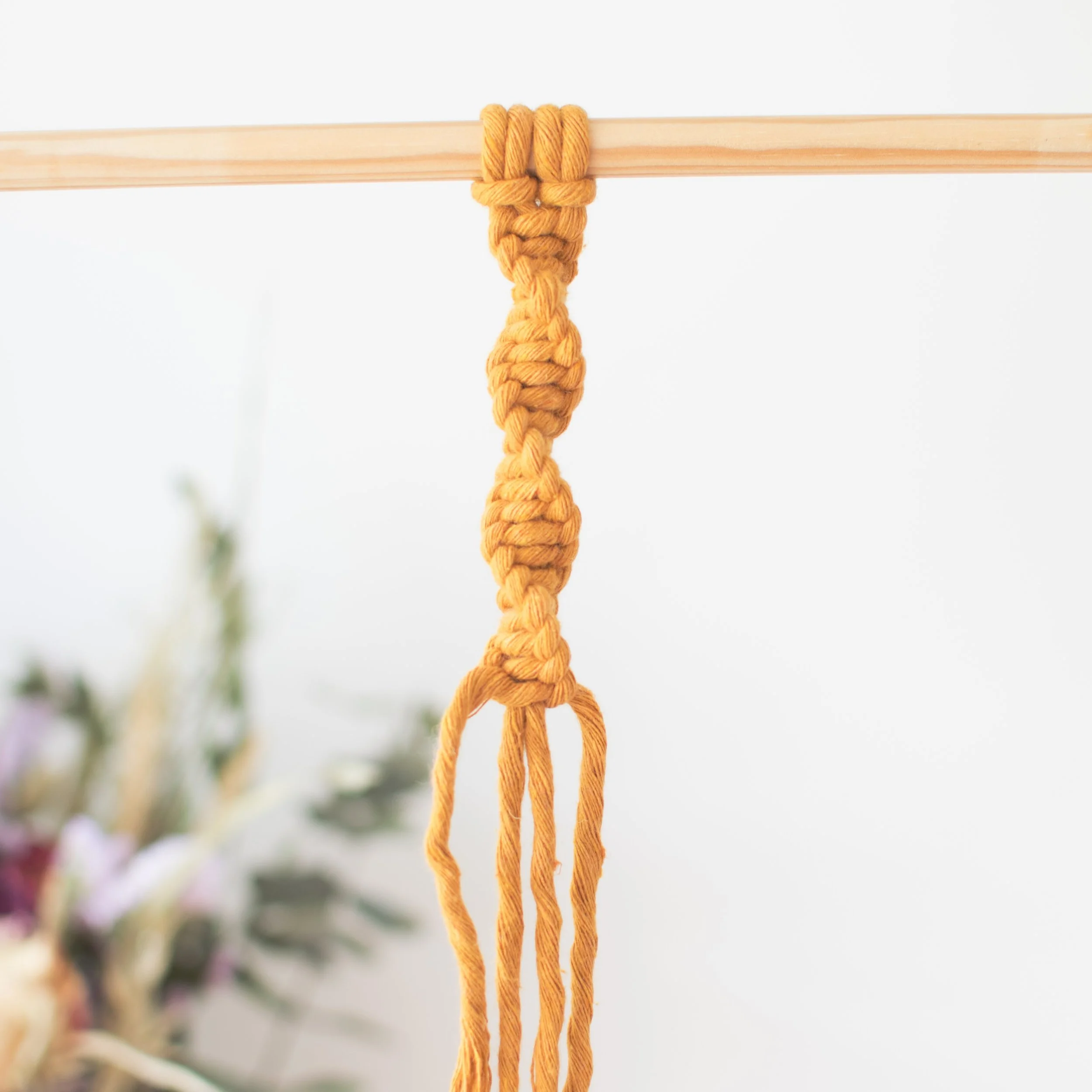 macrame spiral pattern