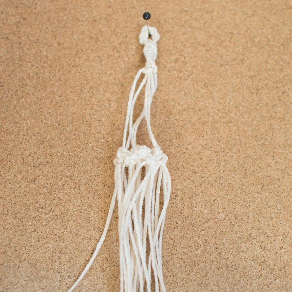 macrame car charm tutorial step