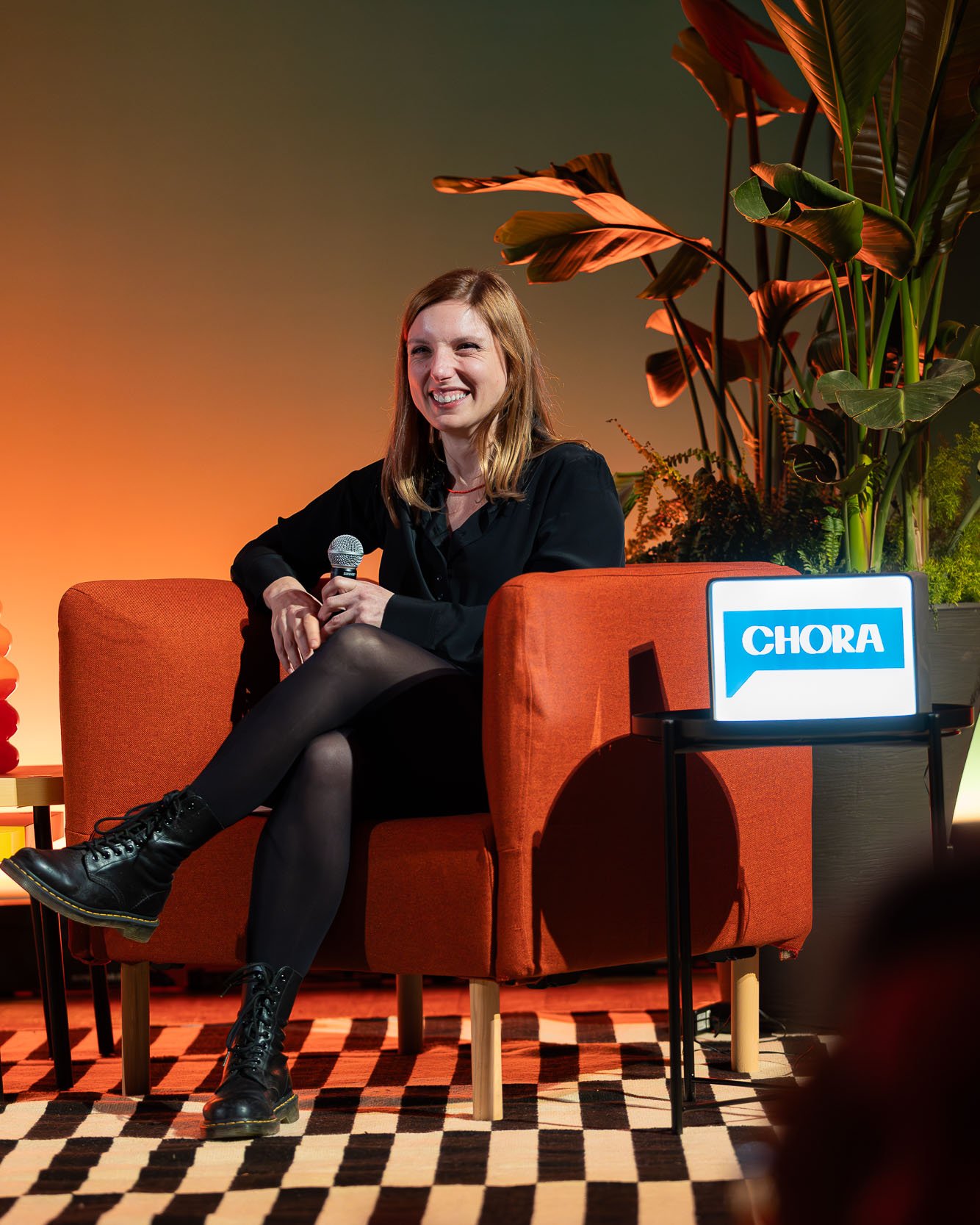 Relatrice sul palco durante l’evento Chora V2 al Conservatorio G Verdi di Milano