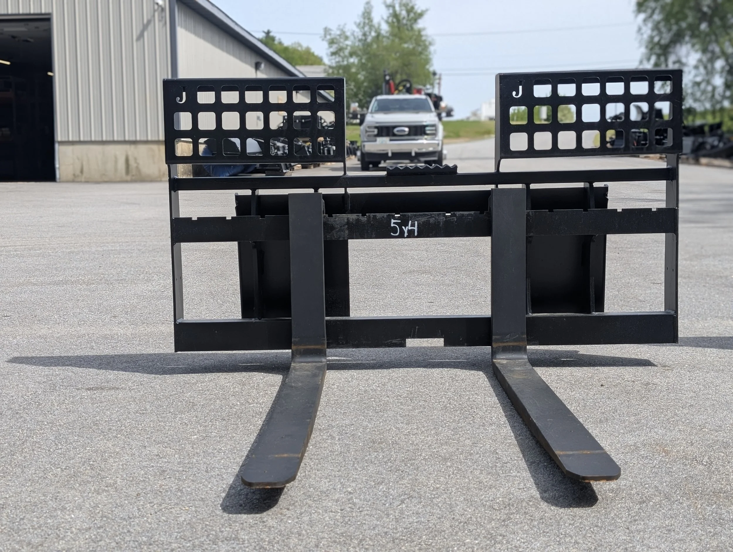 5x4 forks frontside.jpg