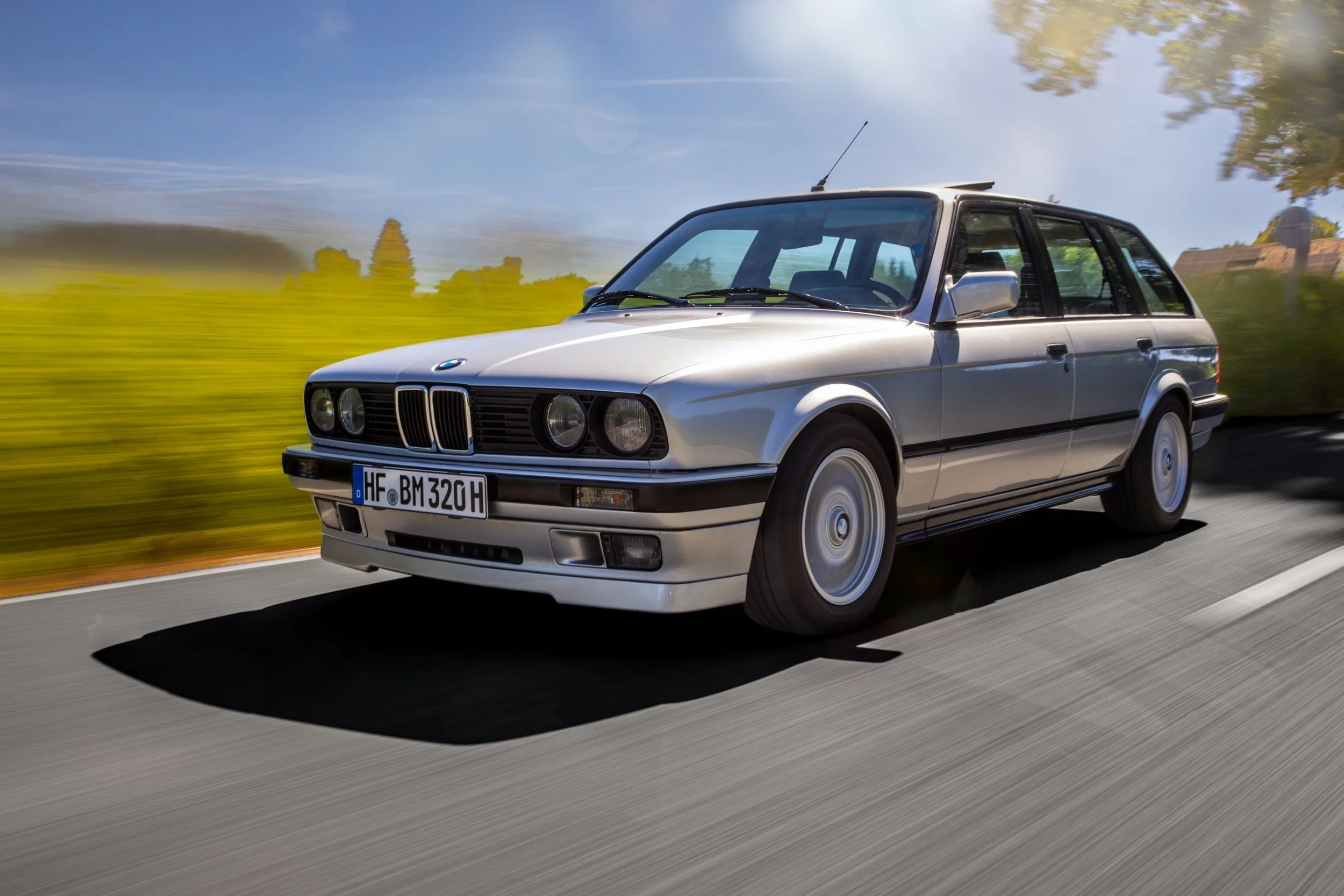 BMW E30 320i Touring